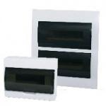 Lakáselosztó, süllyesztett, 